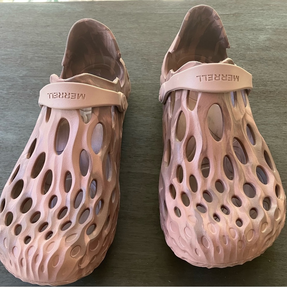 Women’s Merrell Hydro Moc Burgundy Size 8